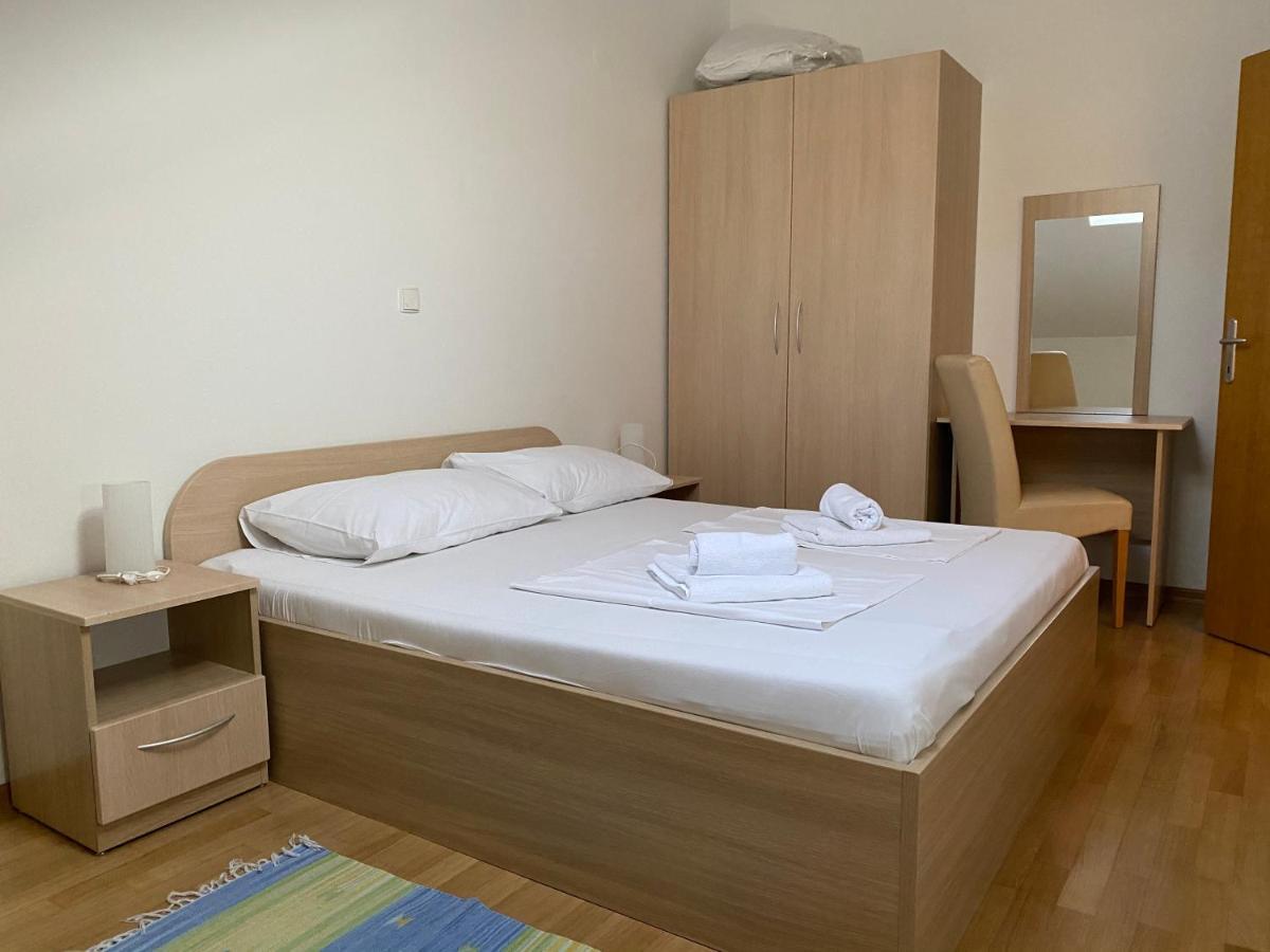 Apartmani Funda Bol Exteriér fotografie